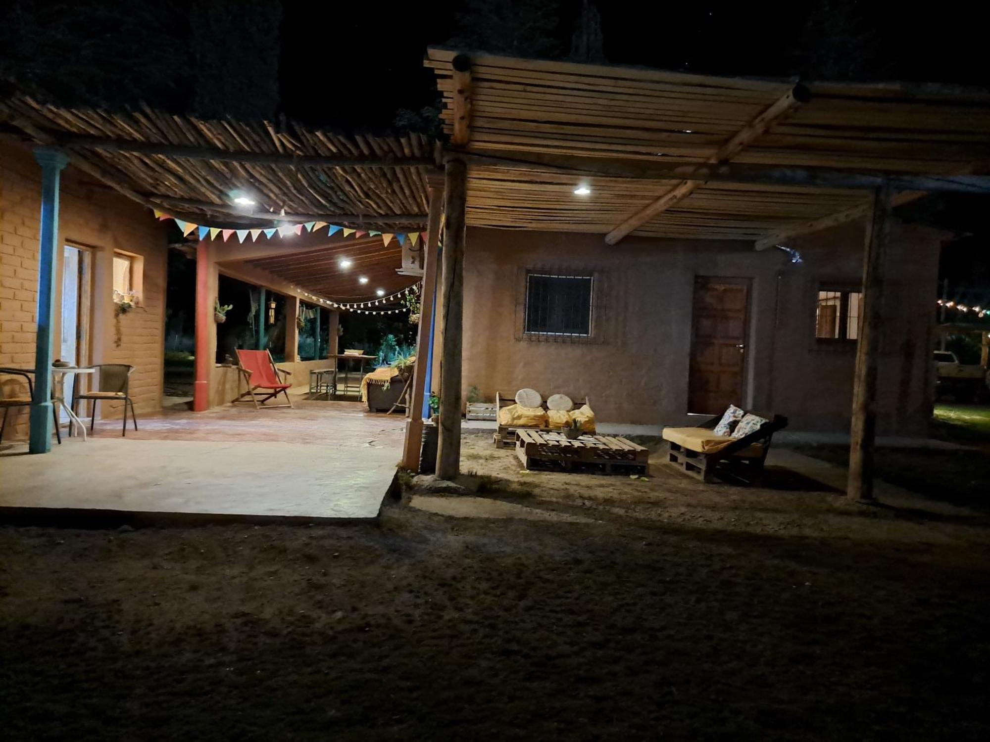 Aire De Barreal Hostel Andino Экстерьер фото